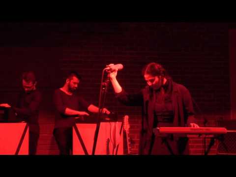 Alisa Ten & The White Nightingales "The Falconer" (Nico cover)