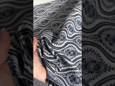 Jacquard Tapestry: Blue Patterns internetu