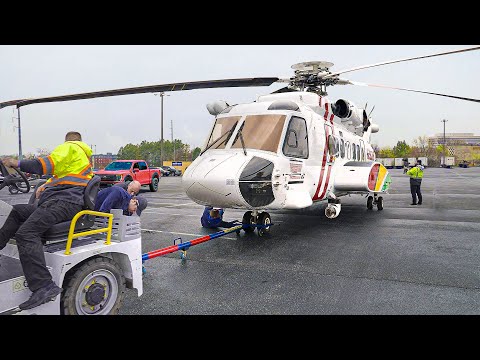 Landing Hundreds Millions $ Worth of Helicopters in Middle of a Public Parking