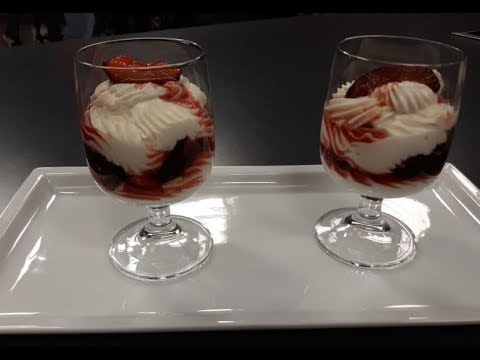 Rreze Dielli 18 Shtator 2019 - Të Gatuajmë me Znj. Vjollca P.2 - Krem maskarpone me kumbulla