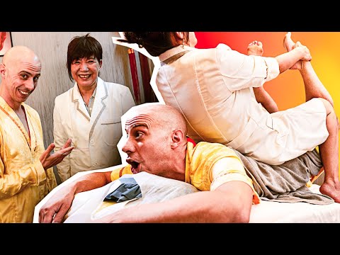 Starke chiropraktische Behandlung 💣 Das weibliche Pansenerlebnis neu gedacht | ASMR