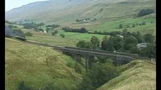 preview picture of video '03-09-05 71000 on The Dalesman at Ais Gill Viaduct'