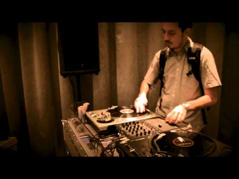 DJ PHO Freestyles from Red Bull Thre3style World Finals 2011 Vancouver BC. (Practice)