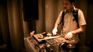 DJ PHO Freestyles from Red Bull Thre3style World Finals 2011 Vancouver BC. (Practice)