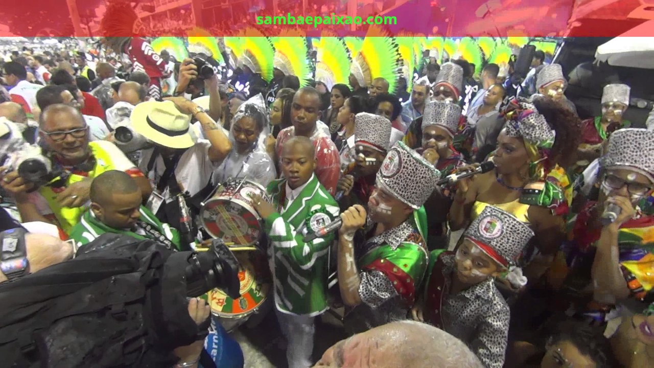 Carnaval 2017: Acadêmicos do Grande Rio Início do Desfile
