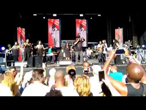 Soul II Soul with Jazzie B live @ 51st State Festival 2016