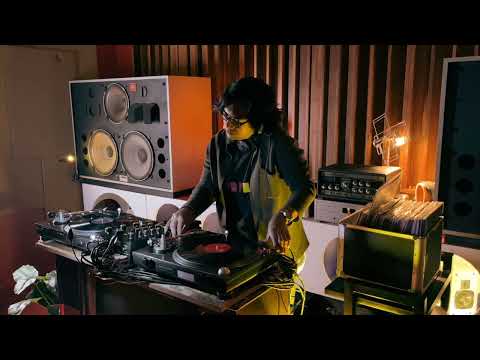 {Vinyl Sessions} | CLAVEL featuring Ean Mayor @ MONO HiFi Listening Bar