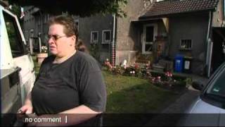 Download lagu bluptv: Schrotthändlerinnen mp3