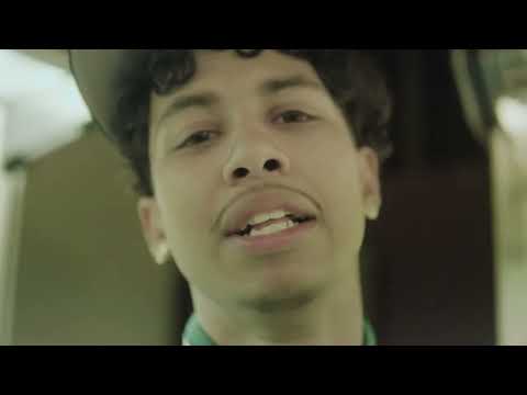 I See You shot by @huuneybunn