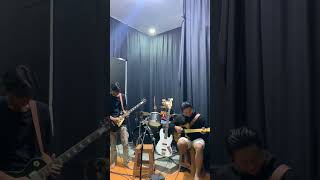 Download lagu So for way #avengedsevenfold mp3