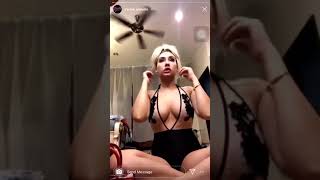 Download lagu PANAS ...!!! Zarina Anjoluie kembali ke fitrah asal mp3 Download lagu PANAS ...!!! Zarina Anjoluie kembali ke fitrah asal mp3