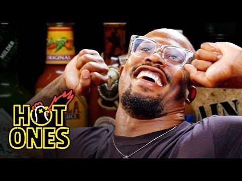 Von Miller Geeks Out Over Spicy Wings｜Hot Ones (Von Miller Geeks Out Over Spicy Wings | Hot Ones)