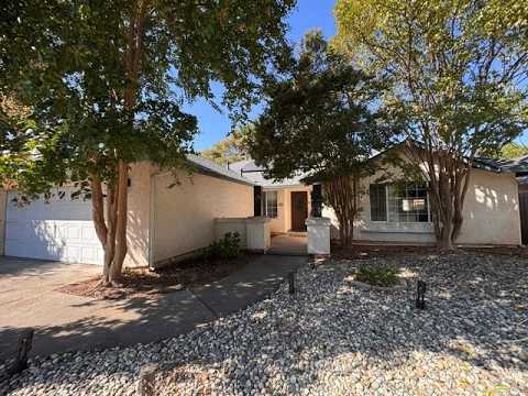 Available NOW - Move In Special! - Spacious Home near Enloe & Downtown Chico property video