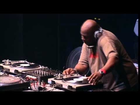 DJ battle mix 2004: Carl Cox vs Kevin Saunderson