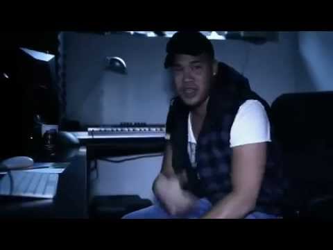 Kay One disst Fler neben ihm