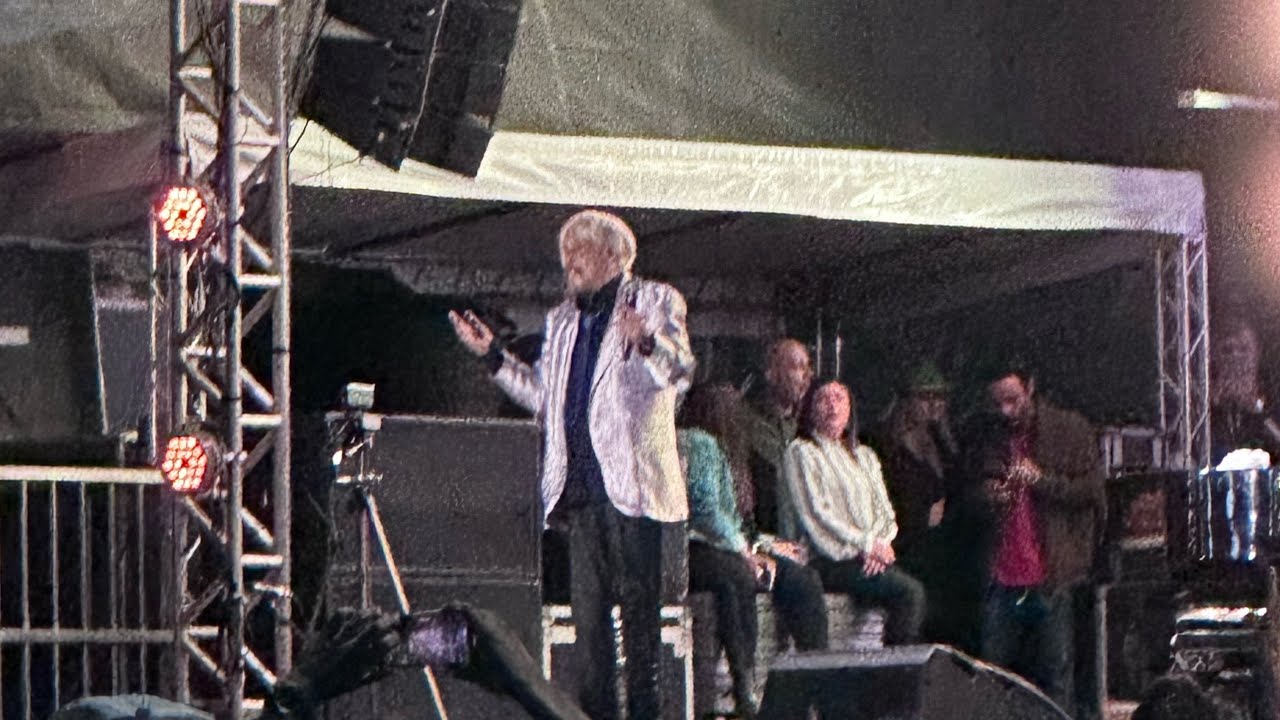 Fui ao show histórico do cantor Benito Di Paula em Nova Friburgo no dia 11 de maio de 2024.