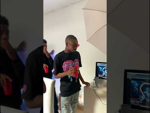 Edgar Wonder - Deixa só (feat.Yuppie Supremo)