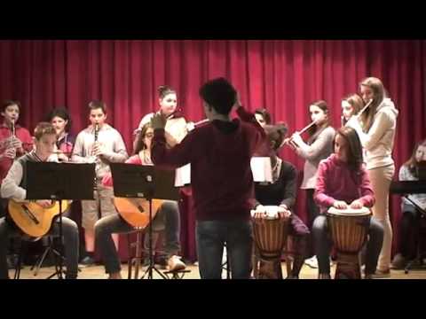 Non siamo marionette. Indipendente la vita suona meglio