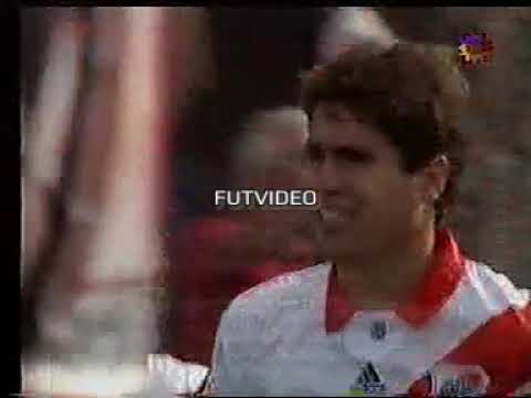 5-12-1999 (Apertura) (17ªF) Chacarita:4 vs River:4