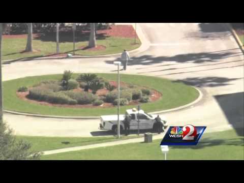 Raw Video Gunman Paces Outside Brevard County Courthouse