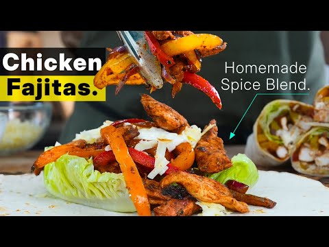 Chicken Fajitas Recipe (an Easy Guide)