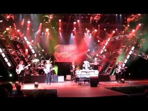 Paul Revere and the Raiders at Epcot 4-6-2014