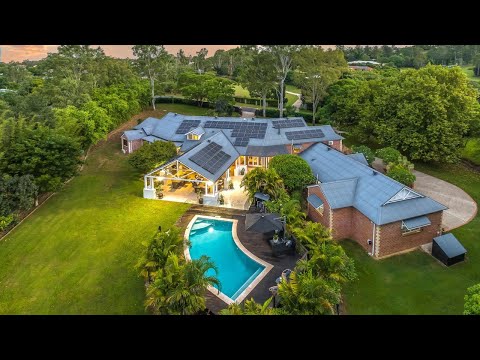 21 Moons Lane, Brookfield