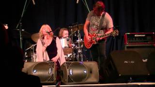 Deborah Bonham Band - No Angel Live at Chichester 3/12/11