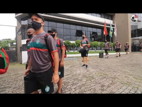 Momento em que a delegação do Concórdia seguiu para o Scarpelli para enfrentar o Figueirense