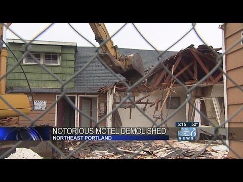 King's Row Motel gets torn down
