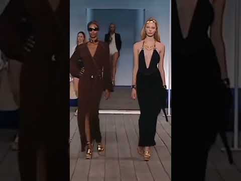 Yasminwarsame & Tanyadziahileva in Hermes Spring/Summer 2007 FashionShow