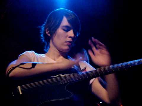 2/14 Kaki King - Bone Chaos In The Castle @ Music Hall of Williamsburg, Brooklyn, NY 12/12/09