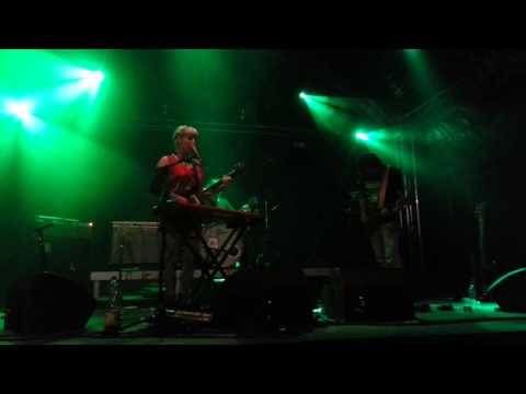 Evelinn Trouble - I'm on fire (JVAL Festival Begnins 2013)
