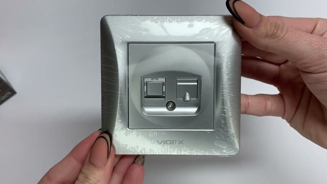 Розетка одинарная компьютерная RJ-45 CAT6 VIDEX Binera серебряный шёлк (VF-BNSK1PC6-SS)