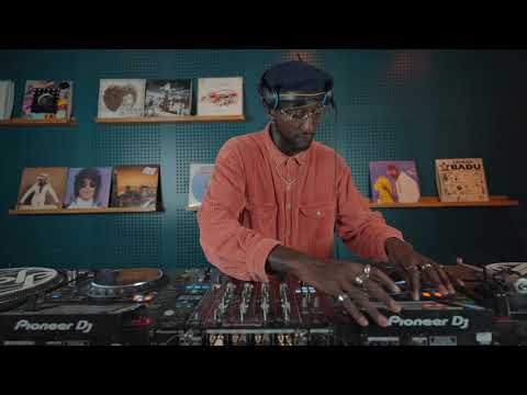 Djoon live with Kapela