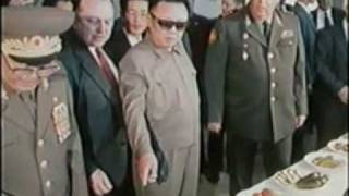 preview picture of video 'Kim Jong Il in the Russian army'