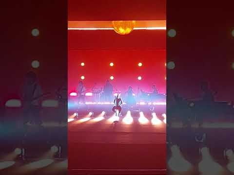 Coez Occhi rossi teatro Arcimboldi Milano 17/12/2022