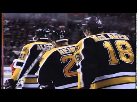 Steve Heinze scores from Ted Donato 12/3/97