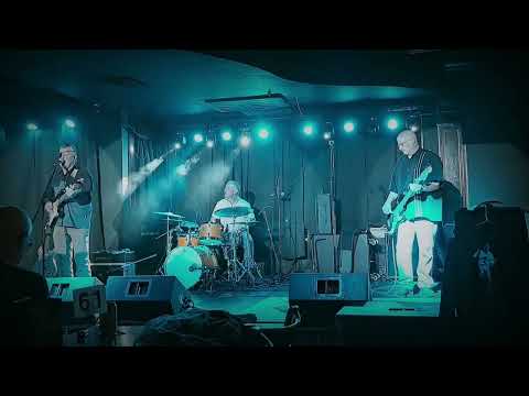 Mike Morgan and The Crawl at Beam Live 3-07-25c