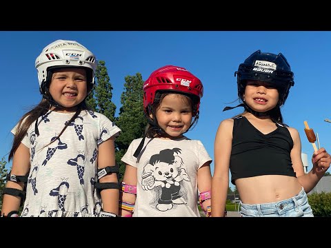 We teach our little sister inline skating.