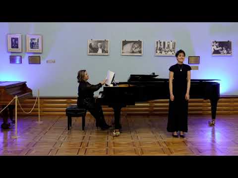 C. Debussy - Rondel chinois; Shushan Ayvazyan & Elen Kirakosyan 