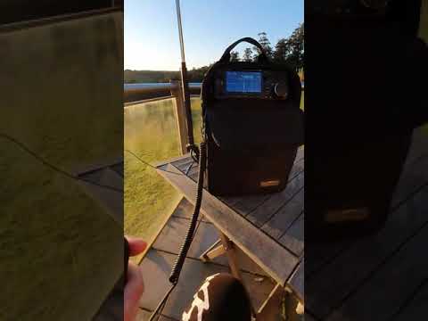 Icom IC-705 with Comet HFJ-350M / LC-192 - QRP