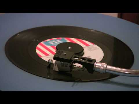 The Buckinghams - Kind Of A Drag - 45 RPM ORIGINAL MONO MIX