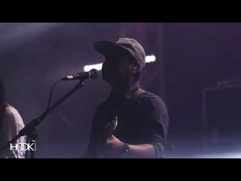 Efek Rumah Kaca - Kenakalan Remaja di Era Informatika (Live at BYNAMIC Fest 2019)