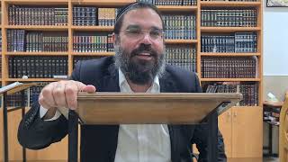 הרב חיים סרוסי - פרשת שמיני - חומרת מאכלות אסורות (הרב חיים סרוסי) - התמונה מוצגת ישירות מתוך אתר האינטרנט יוטיוב. זכויות היוצרים בתמונה שייכות ליוצרה. קישור קרדיט למקור התוכן נמצא בתוך דף הסרטון