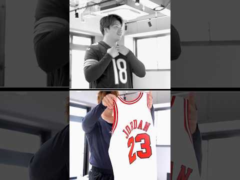 starting Mune's Chicago sports collection off right 🤝 #chicagobulls #chicagobears #mlb