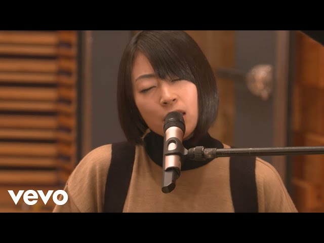 宇多田ヒカル 海外音楽メディア“Pitchfork”にて年間トップ10にランクインした楽曲「Somewhere Near Marseilles ―マルセイユ辺りー」パフォーマンスビデオをYouTubeにて公開 4 YouTubeサムネイル