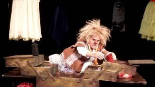 DIE SCHNEIDERIN von Gardi Hutter + Michael Vogel