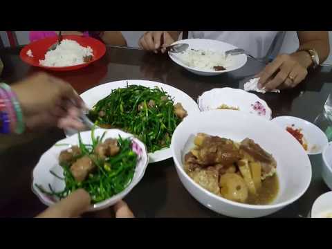 Fried Pork Rib With Garlic Chives - Fast And Easy Lunch - Family Food Video