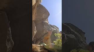 Video thumbnail de Problem 26 (Albagés - Els Camps), 6b. El Cogul